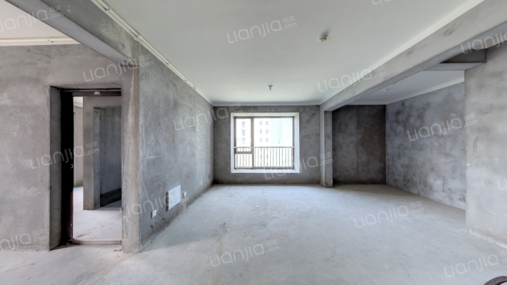 名瑞华府二手房实景图