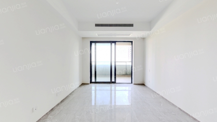 融创滨海度假城二手房实景图