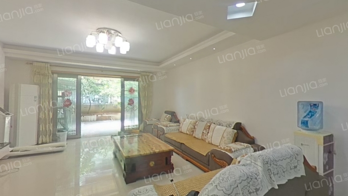 日鑫建材市场住宅区二手房实景图