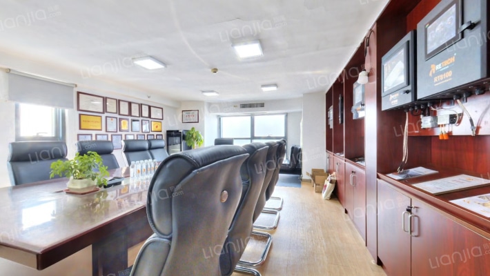 首创空港国际中心二手房实景图