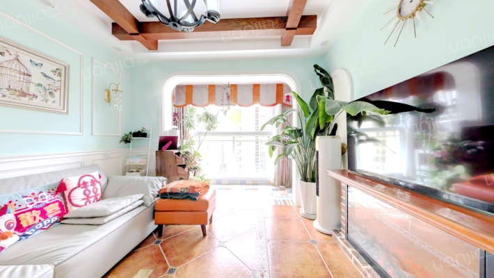 蓝光林肯公园一期悦山苑二手房实景图