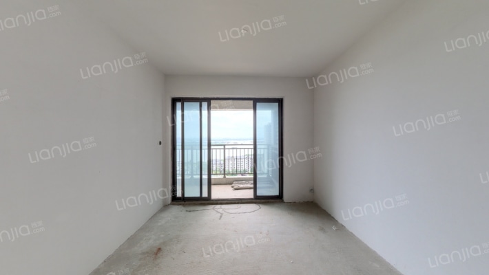 绿地新里城名仕公馆E02二手房实景图