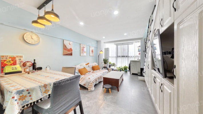 荣盛阳光名邸二手房实景图