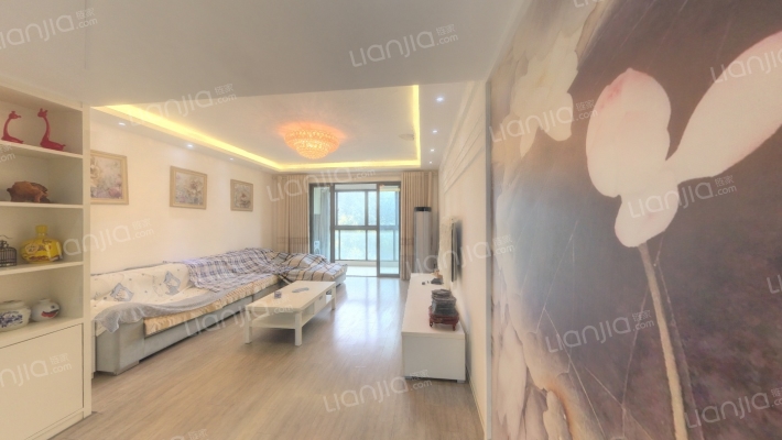 彩虹新城二手房实景图