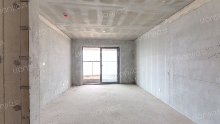 唐樾青山翰府二手房实景图