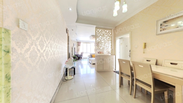 岷山佳苑二手房实景图