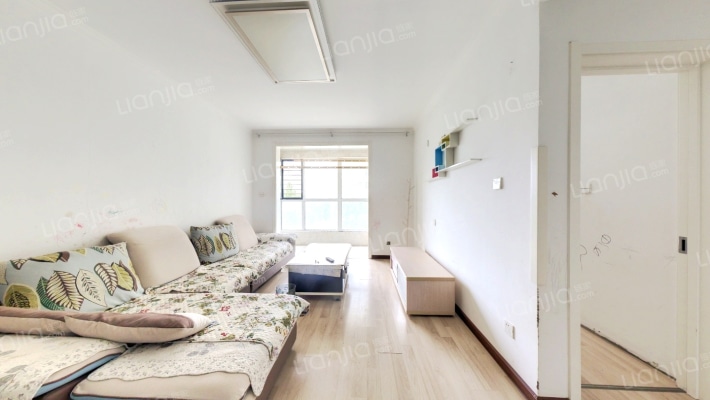 南向两居室 高新校区 便民市场方便-客厅