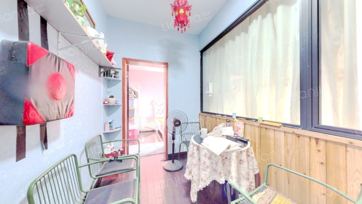 怡顺苑二手房实景图