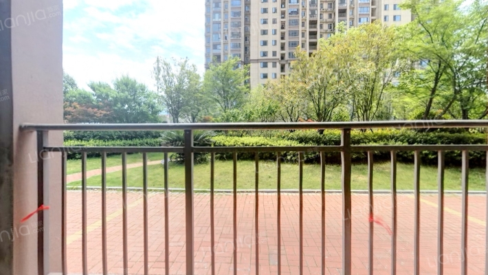 德龙东城华府二手房实景图