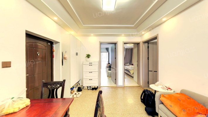 盐恒小区二手房实景图