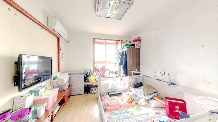 春江新城新河苑一期二手房实景图