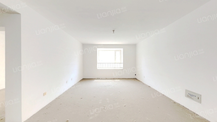 水岸华府二手房实景图