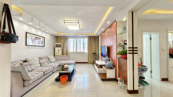 西皋新村二手房实景图