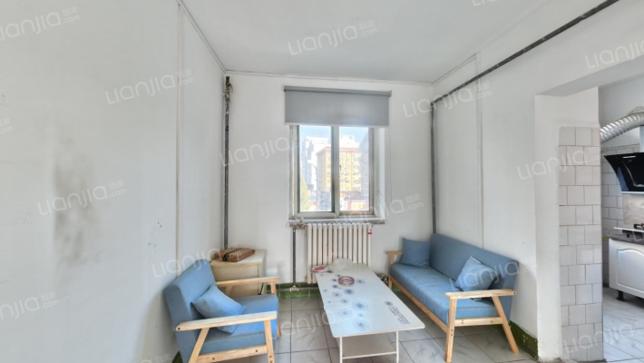 华龙路946号二手房实景图