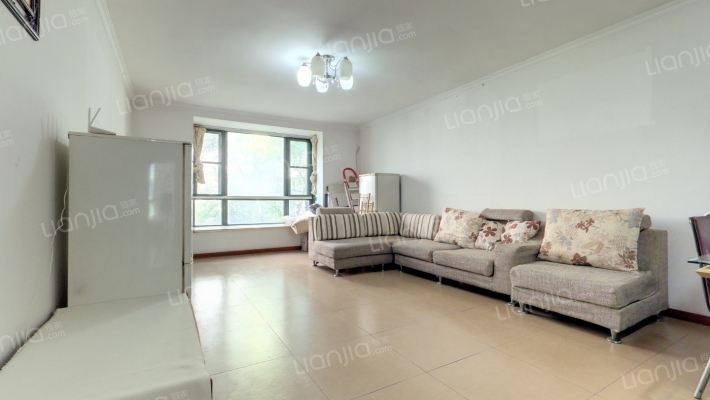 金沙愉景一期二手房实景图