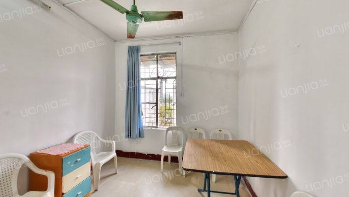 湖滨南路6-22号二手房实景图