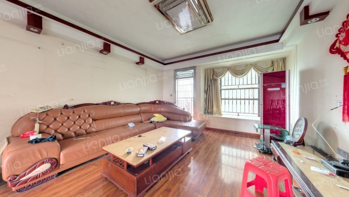 金碧雅苑二手房实景图