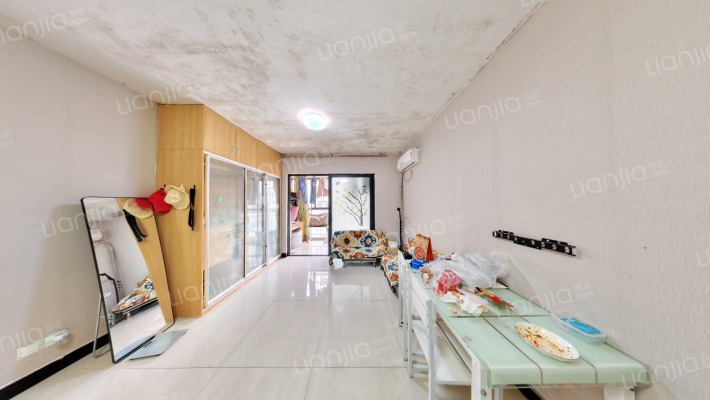 i尚国际二手房实景图