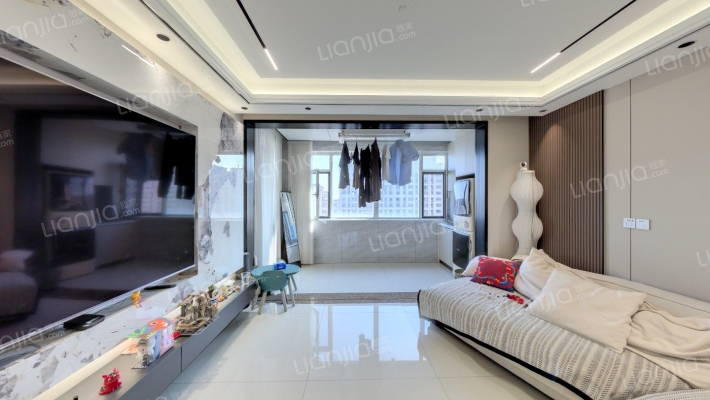 方正凤凰国际东区二手房实景图