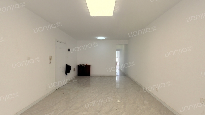 自由城二手房实景图