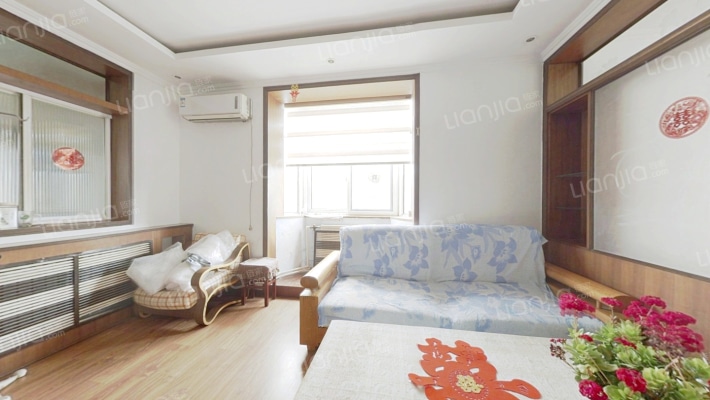 宝利家园二手房实景图