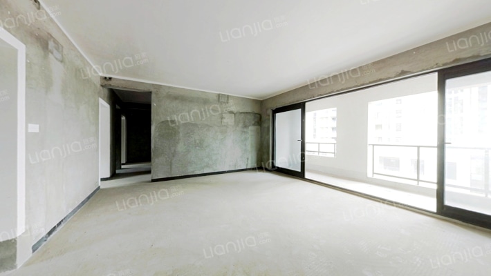 鲁能泰山7号七街区二手房实景图