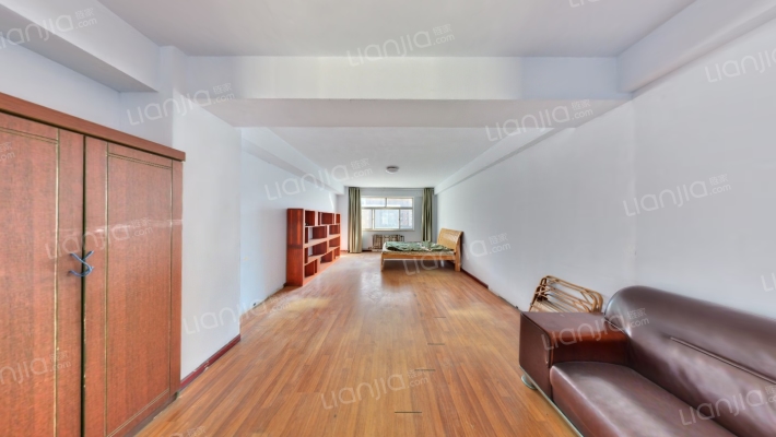 炜伦广场二手房实景图