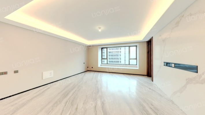 万科翡翠东第东区二手房实景图