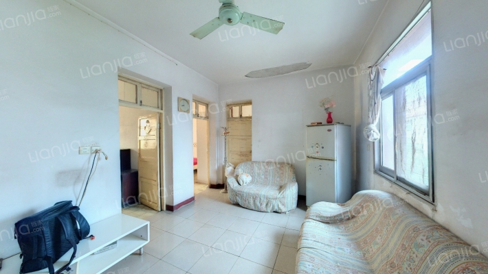 十七中家属院二手房实景图