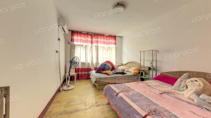 城阳商厦宿舍楼二手房实景图