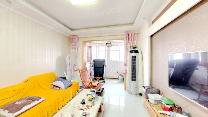 滨江小区二期二手房实景图