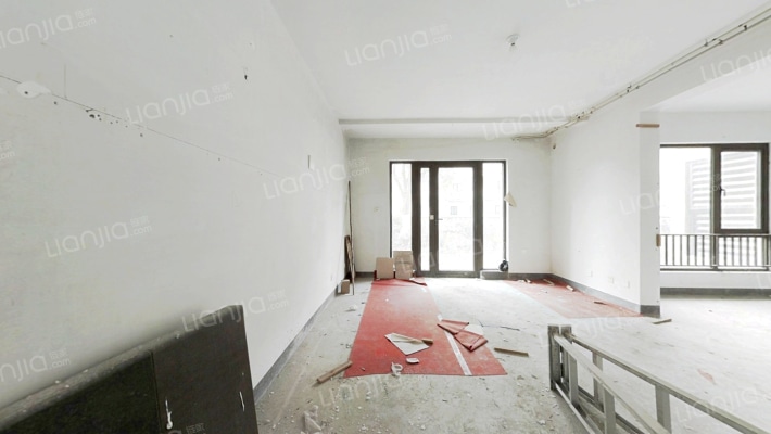 万科珑庭二手房实景图