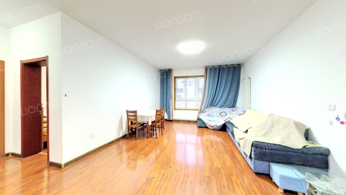 加州玫瑰园南区二手房实景图