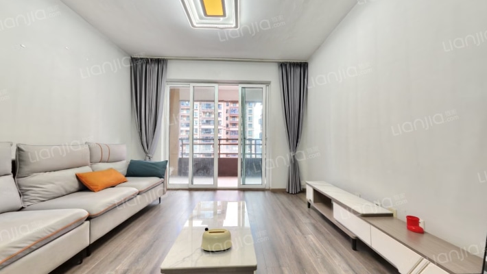 绿地悦蓉公馆二手房实景图