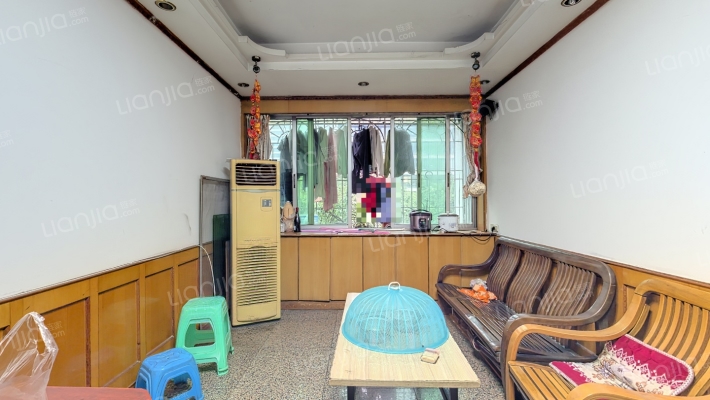 和信公寓二手房实景图