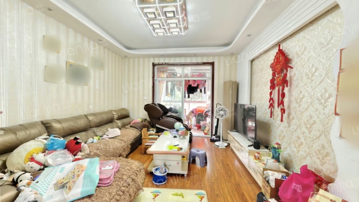 杨春湖景苑二手房实景图