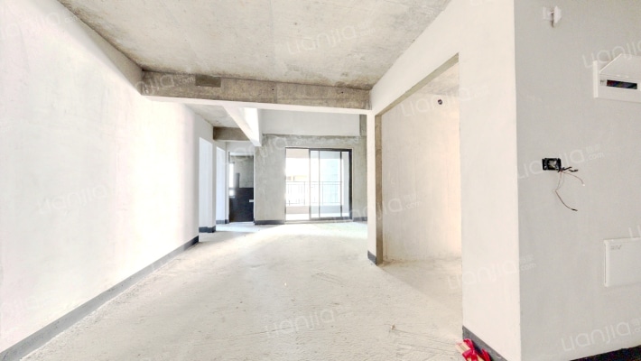 龙湖·舜山府二手房实景图