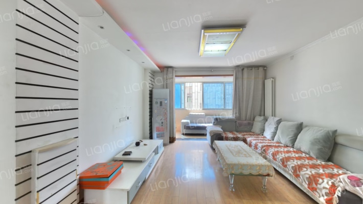 皮革厂家属院二手房实景图