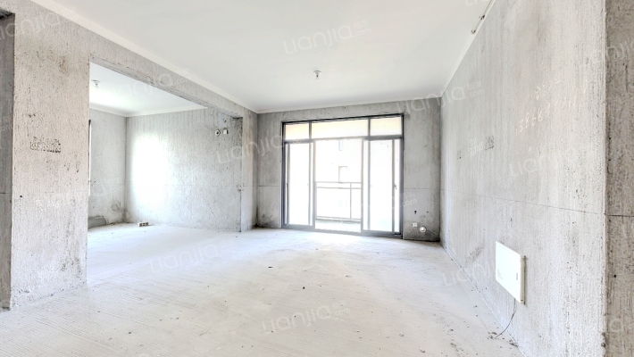 富圣豪庭二手房实景图