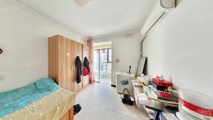 信雅苑二手房实景图