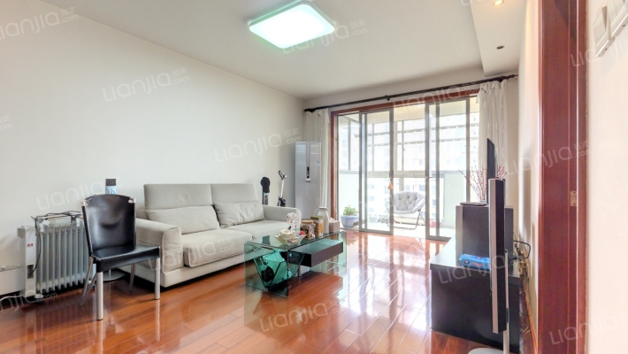 柏丽华庭二手房实景图