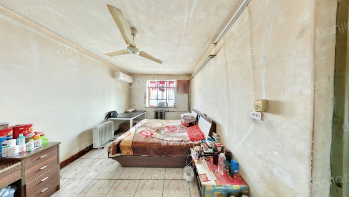 欣迁里二手房实景图