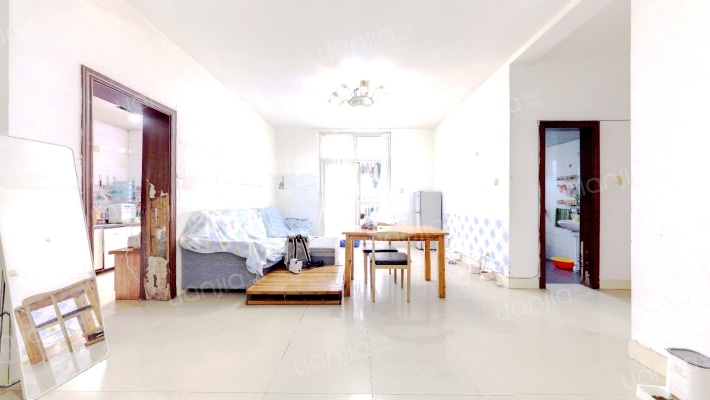 简约生活二手房实景图