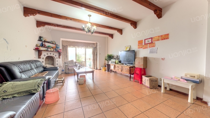 雍城华庭二手房实景图