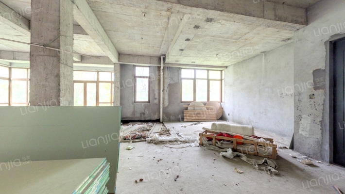 大自然花园二手房实景图