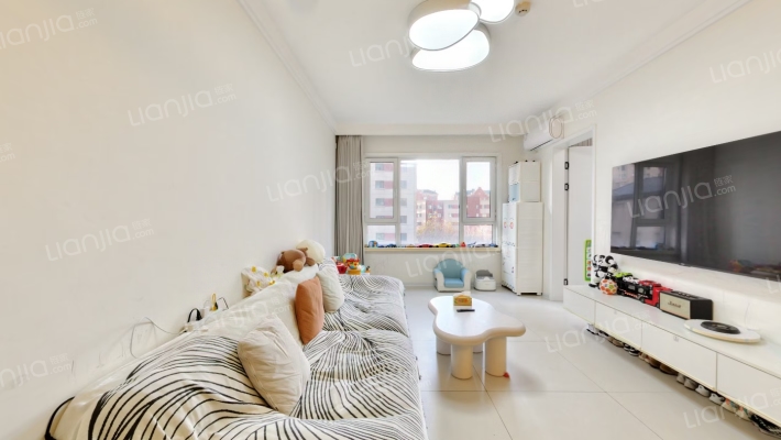 中航华府二手房实景图