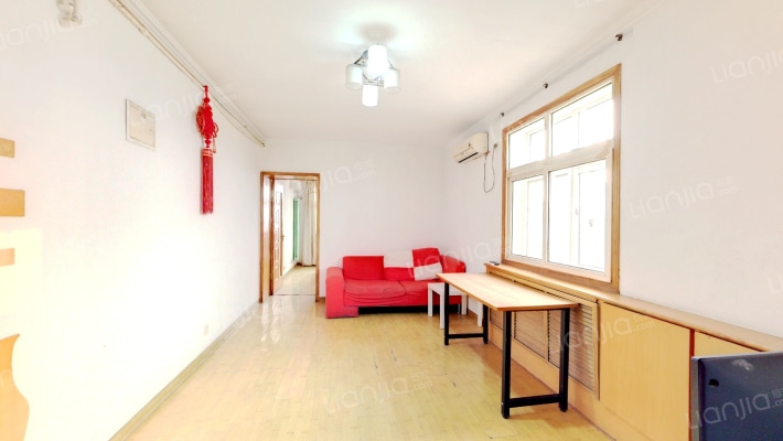 西山花苑二手房实景图