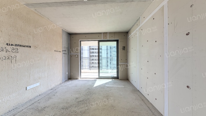 长沙北中心保利时代A区二手房实景图