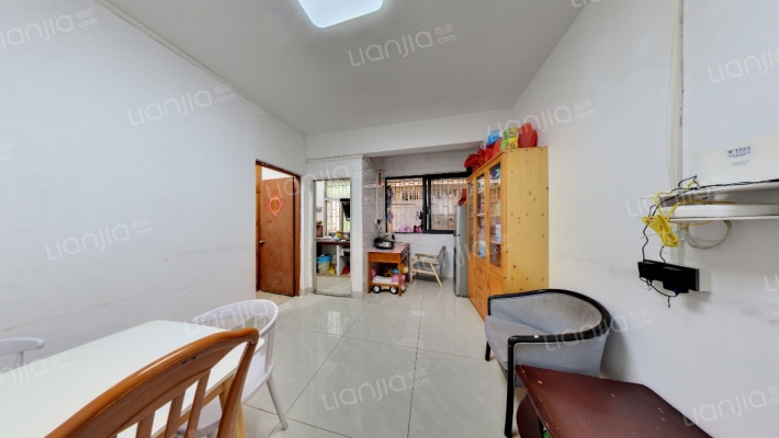 碧澳雅苑二手房实景图