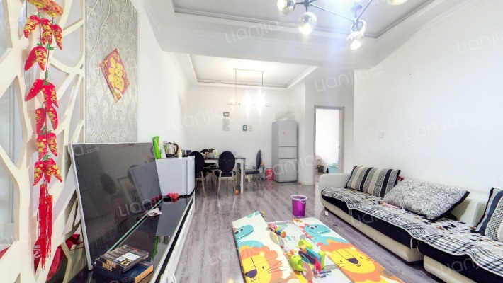 唐品A二手房实景图